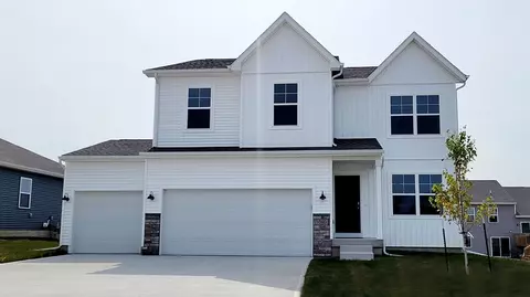 1080 Northview Dr, Waukee, IA 50263