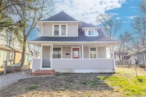 1239 10th St, Des Moines, IA 50314