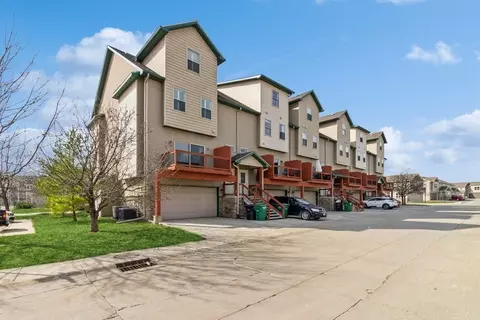 223 NE 45th Ln, Ankeny, IA 50021