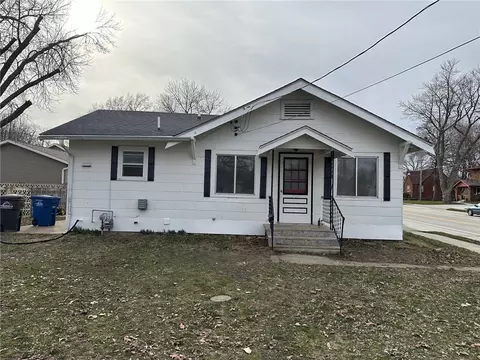 1828 46th St, Des Moines, IA 50310