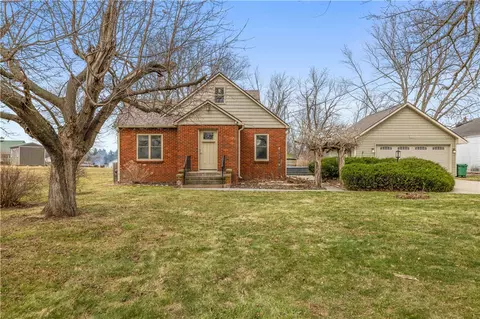 9044 NE 12th Ave, Altoona, IA 50009