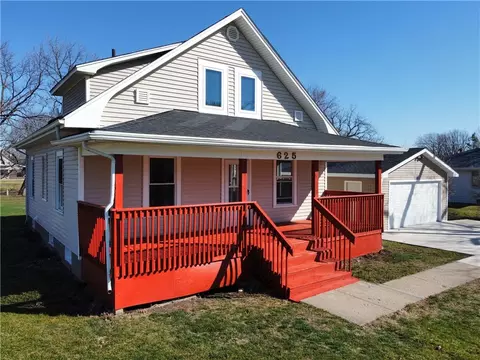625 Cherry St, Waukee, IA 50263