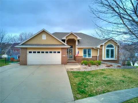 3610 SW 34th Pl, Des Moines, IA 50321