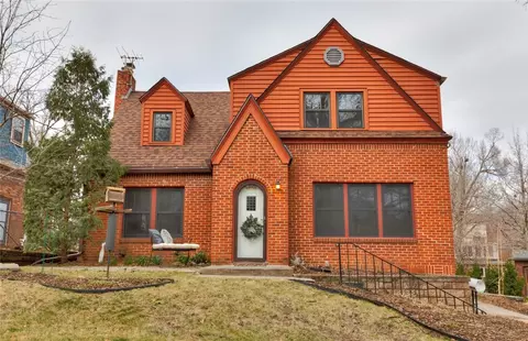 1500 41st Pl, Des Moines, IA 50311