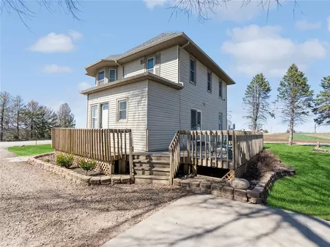 11212 T38 Hwy S, Lynnville, IA 50153