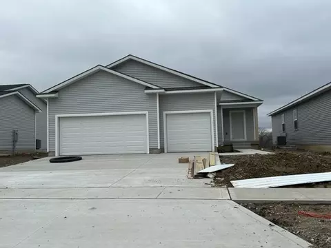 2912 Jerry St, Van Meter, IA 50261