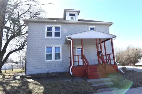 1726 12 Mamie Eisenhower Ave, Boone, IA 50036