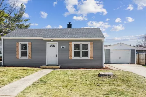 506 W 14th St N, Newton, IA 50208