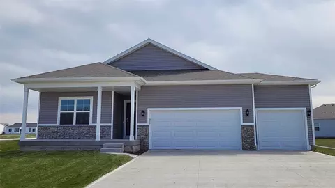 1328 NE 55th St, Ankeny, IA 50021