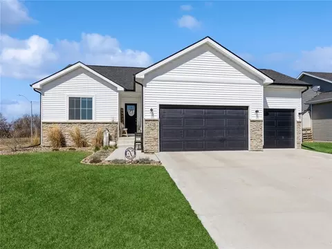 2425 Merle Huff Ave, Norwalk, IA 50211