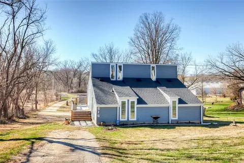 616 Walnut St, De Soto, IA 50069