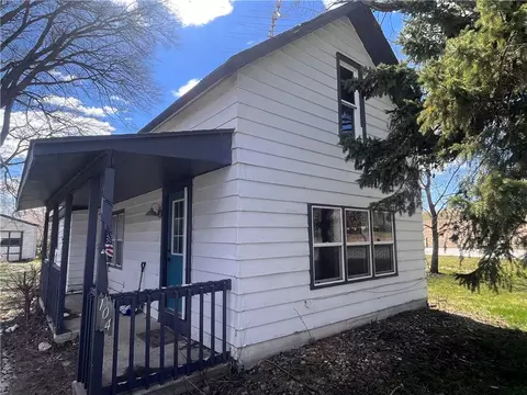 104 Main St, Van Meter, IA 50261
