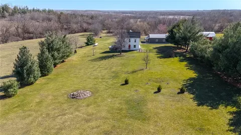 9453 NE 130th Ave, Maxwell, IA 50161