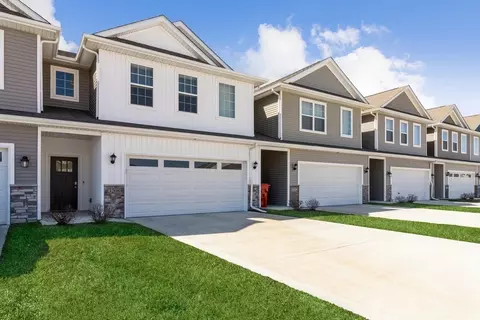 3208 NW Greenwood St, Ankeny, IA 50023