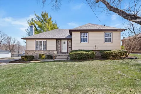625 33rd St, West Des Moines, IA 50265
