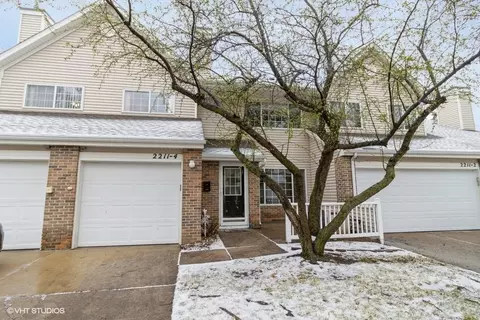 2211 Grand Ave #4, West Des Moines, IA 50265