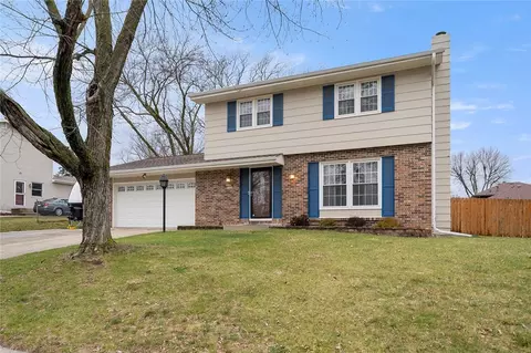 5101 Valdez Dr, Des Moines, IA 50310