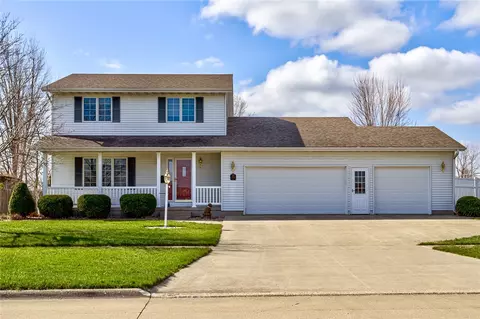 2002 SE Linn St, Boone, IA 50036