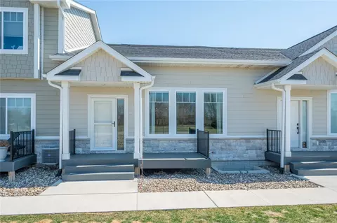 1234 Georgia Ave, West Des Moines, IA 50266