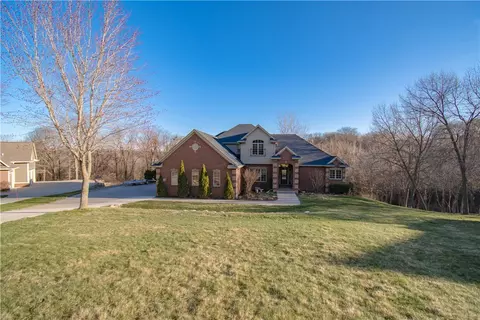 36742 High Meadows Ln, Cumming, IA 50061