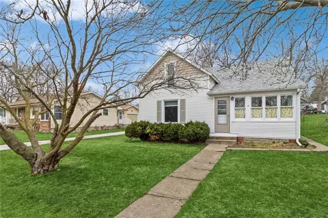 106 W Grant St, Casey, IA 50048