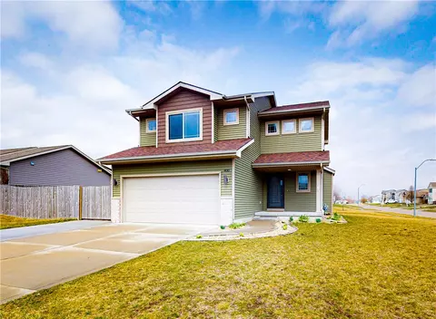 400 Alpha St NW, Bondurant, IA 50035