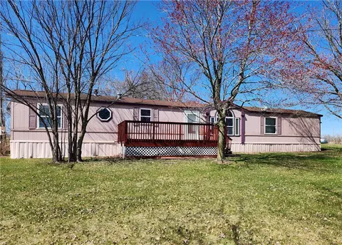 6048 139th Trl, Lovilia, IA 50150