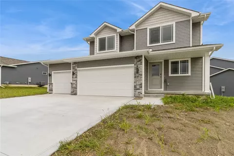 4204 NW 12th St, Ankeny, IA 50023