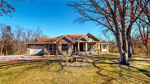 33958 Mill Creek Cir, Adel, IA 50003