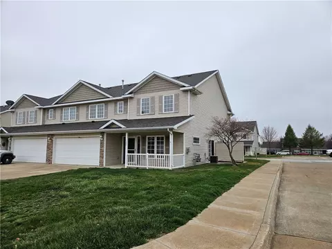 2101 Meadow Ct #1004, Des Moines, IA 50320
