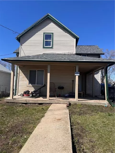 1100 Fremont St, Des Moines, IA 50316
