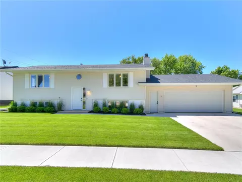 3141 12th Ave N, Fort Dodge, IA 50501