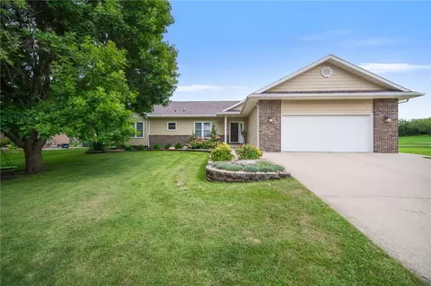 5038 Fairway Dr, Panora, IA 50216