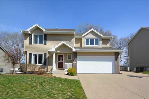 6119 Oakwood Dr, Urbandale, IA 50322