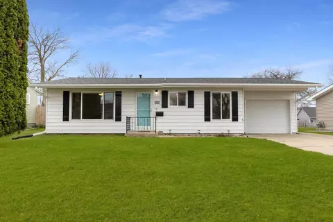 930 D Ave, Nevada, IA 50201