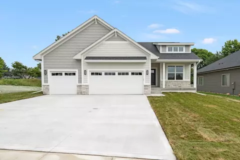 2101 14th St SW, Altoona, IA 50009