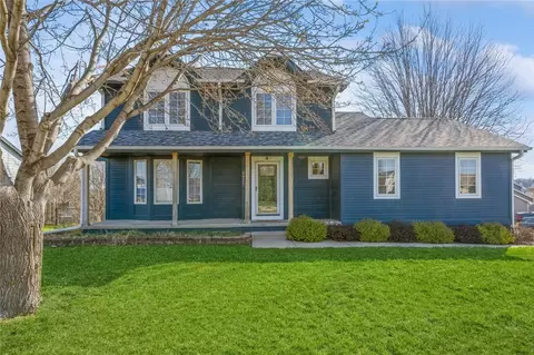 5421 SE 31st St, Des Moines, IA 50320