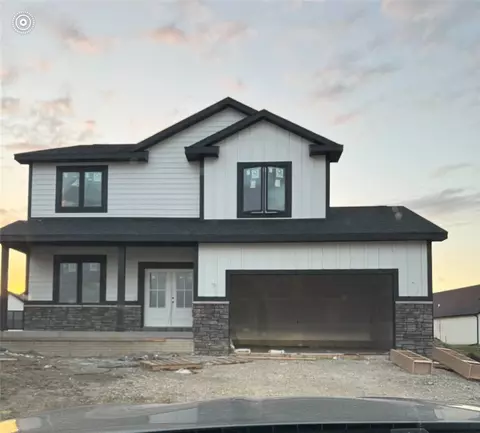 18001 Alpine Dr, Clive, IA 50325