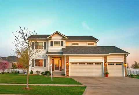 2832 Weston Dr, Ames, IA 50010