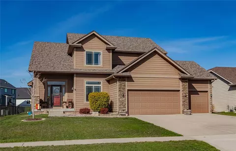 2906 NW Northpark Dr, Ankeny, IA 50023
