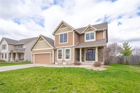 4208 SW 2nd St, Ankeny, IA 50023