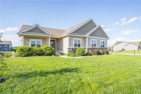 3904 NW 11th Ct, Ankeny, IA 50023