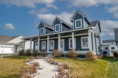 2115 SW Cascade Falls Dr, Ankeny, IA 50023