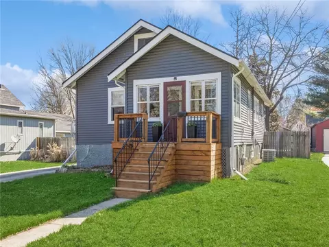 3141 49th St, Des Moines, IA 50310