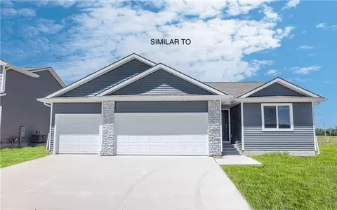 1260 Cedar St, Waukee, IA 50263