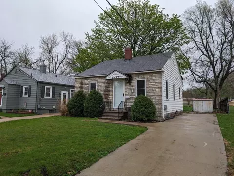 2609 53rd St, Des Moines, IA 50310