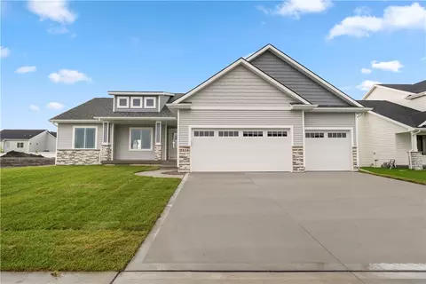1516 NW Benjamin Dr, Ankeny, IA 50023