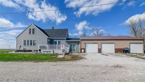 15290 Us 65 Hwy, Zearing, IA 50278