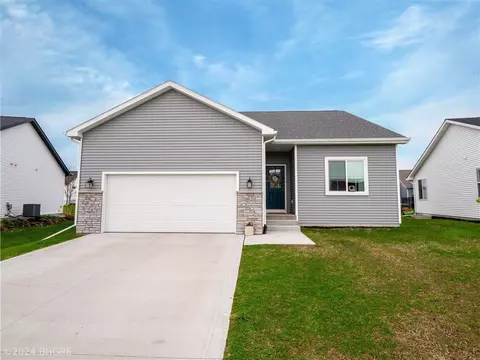 3620 NE Winding Trail Dr, Ankeny, IA 50021