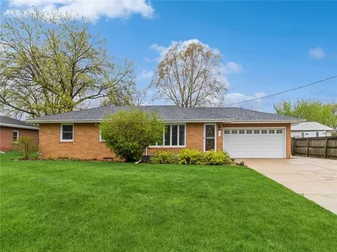 1280 NW 70th Pl, Ankeny, IA 50023